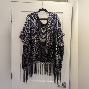 Anthropologie- Roffe Accessories Kimono